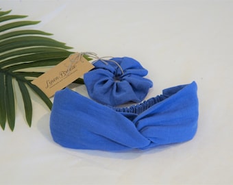 Geschenkset aus kornblumenblauem Haarband und Leinen Scrunchie. Haargummis für Frauen. Blaue Scrunchies. Pferdeschwanz Halter. Umweltfreundlicher Haarschmuck