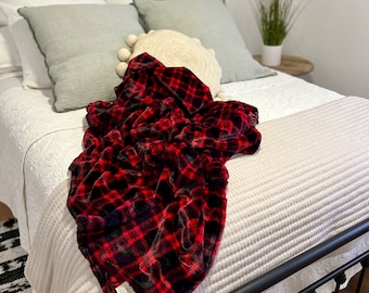 Adult Minky Blanket, Gifts for Mom  - Red Plaid, Adult Throw, Adult Gift, Christmas Blanket, Farmhouse Chic