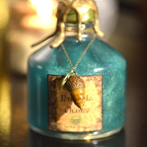 Poción mágica de la suerte – Elixir verde iridiscente – Bruja y gabinete de curiosidades