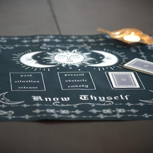 Tarotmat maan zon tekening esoterisch tafelkleed