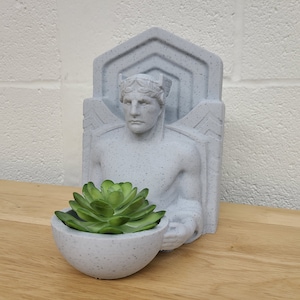 Cleveland Guardian Planter