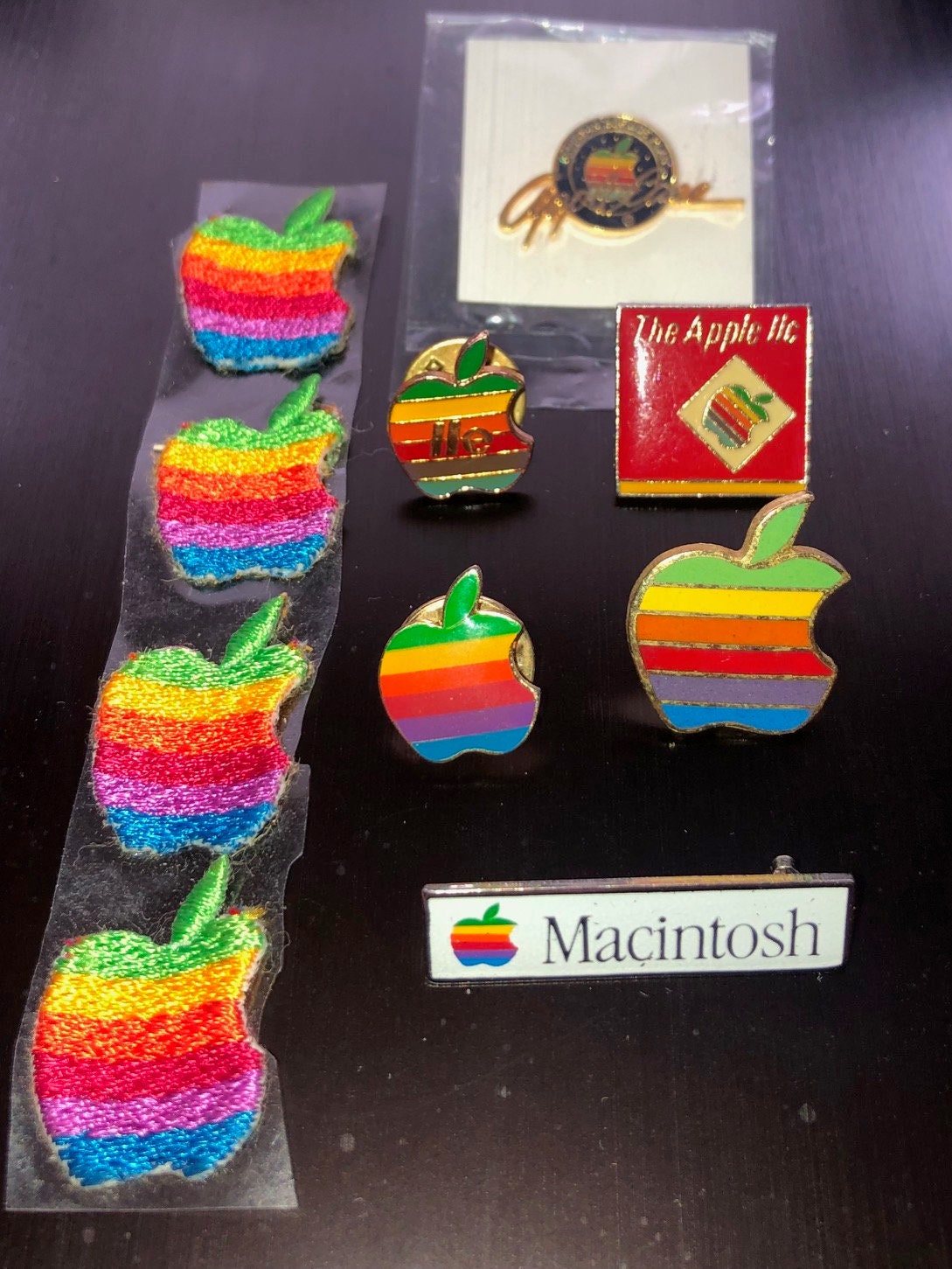 レア！　Macintosh ピンバッジ　Apple ペンダント　セット Apple Macintosh Classic Pin Metal Badge Computer Promotional