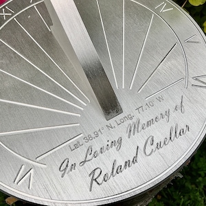 Custom Memorial Engraved Sundial, Personalized message for Funerals and Remembrance image 3