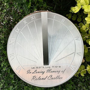 Custom Memorial Engraved Sundial, Personalized message for Funerals and Remembrance image 5