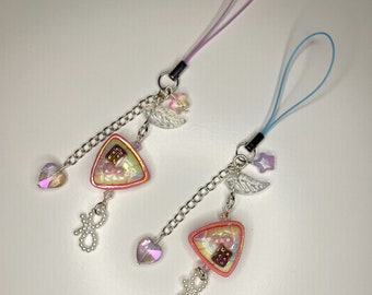 Cute Pink Pastry Keychain with Pearl Bow and Heart Design