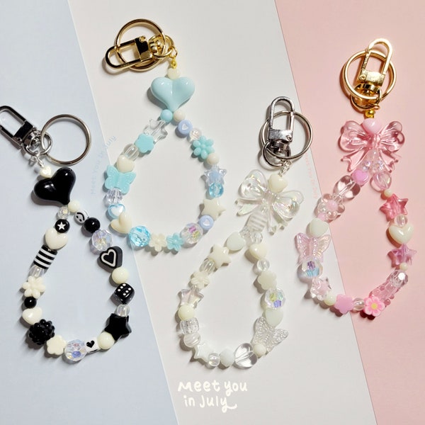 Beaded Keychain Y2K Cute Keychain Black White Keychain Pink Sky Blue Keychain Y2K Charms Bag Charms Purse Charms Loop Keychains