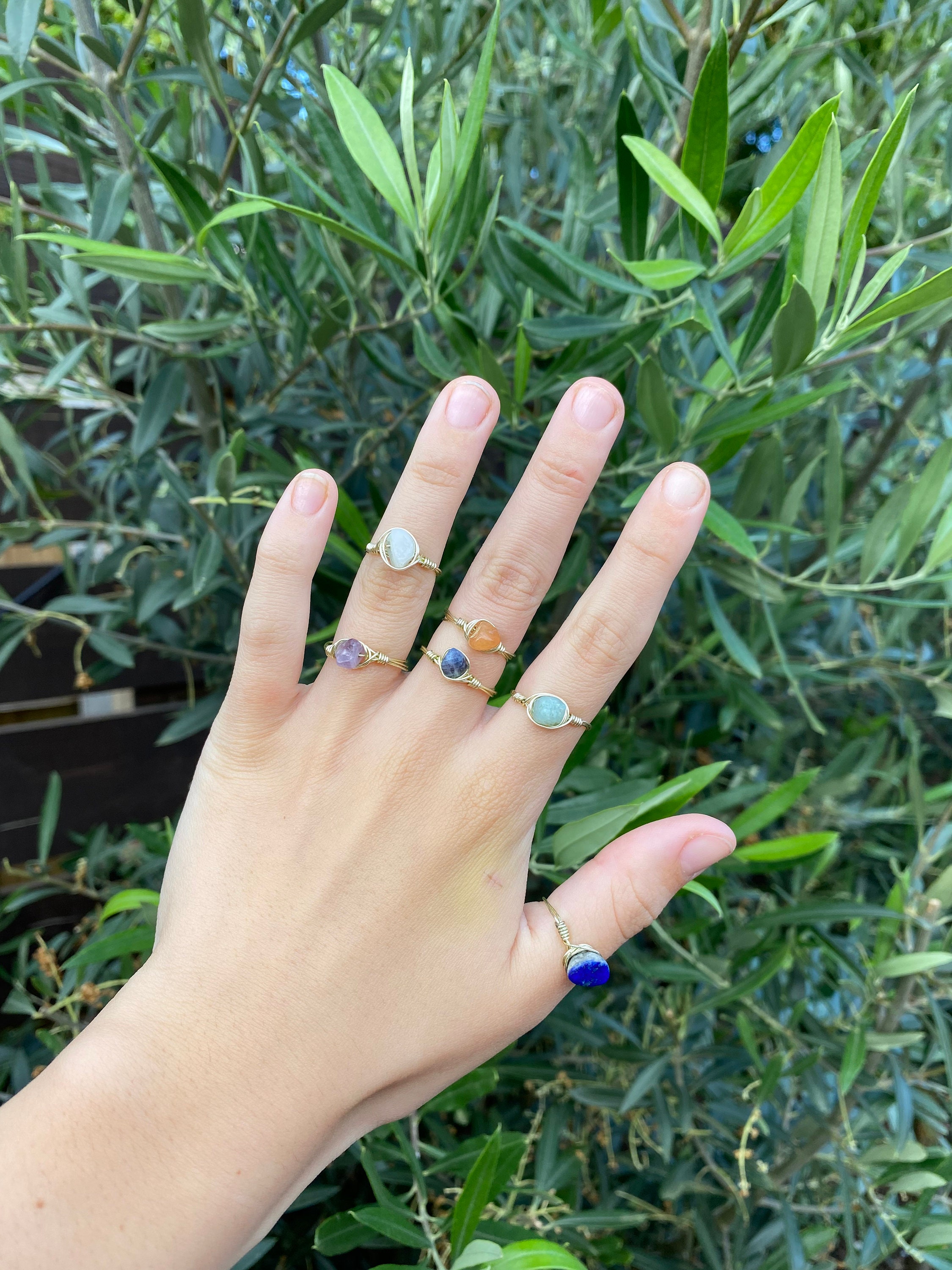 Gemstone wired ring
