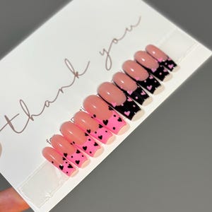 Uñas negras para San Valentín/Uñas rosas para San Valentín/Uñas de San Valentín/Uñas de corazón/