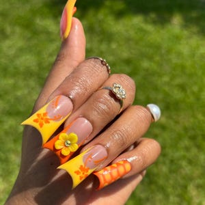 Orange Flower Nails| Summer Nails| Square Press On Nails| Long Press On Nails| Duck Nails | Press On Nails | Yellow Press Ons| Cute Nails