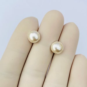 Elegant Silver and Pearl Stud Earrings for Bridesmaids and Wedding