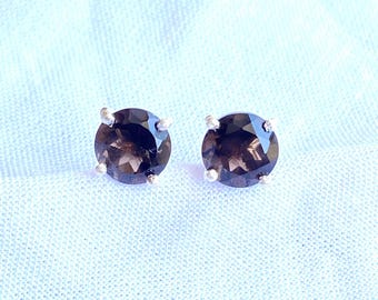 Orecchini a lobo in quarzo fumé, argento sterling 925, pietra preziosa naturale da 7 mm, gioielli fatti a mano, regalo per lei, regalo di anniversario e compleanno