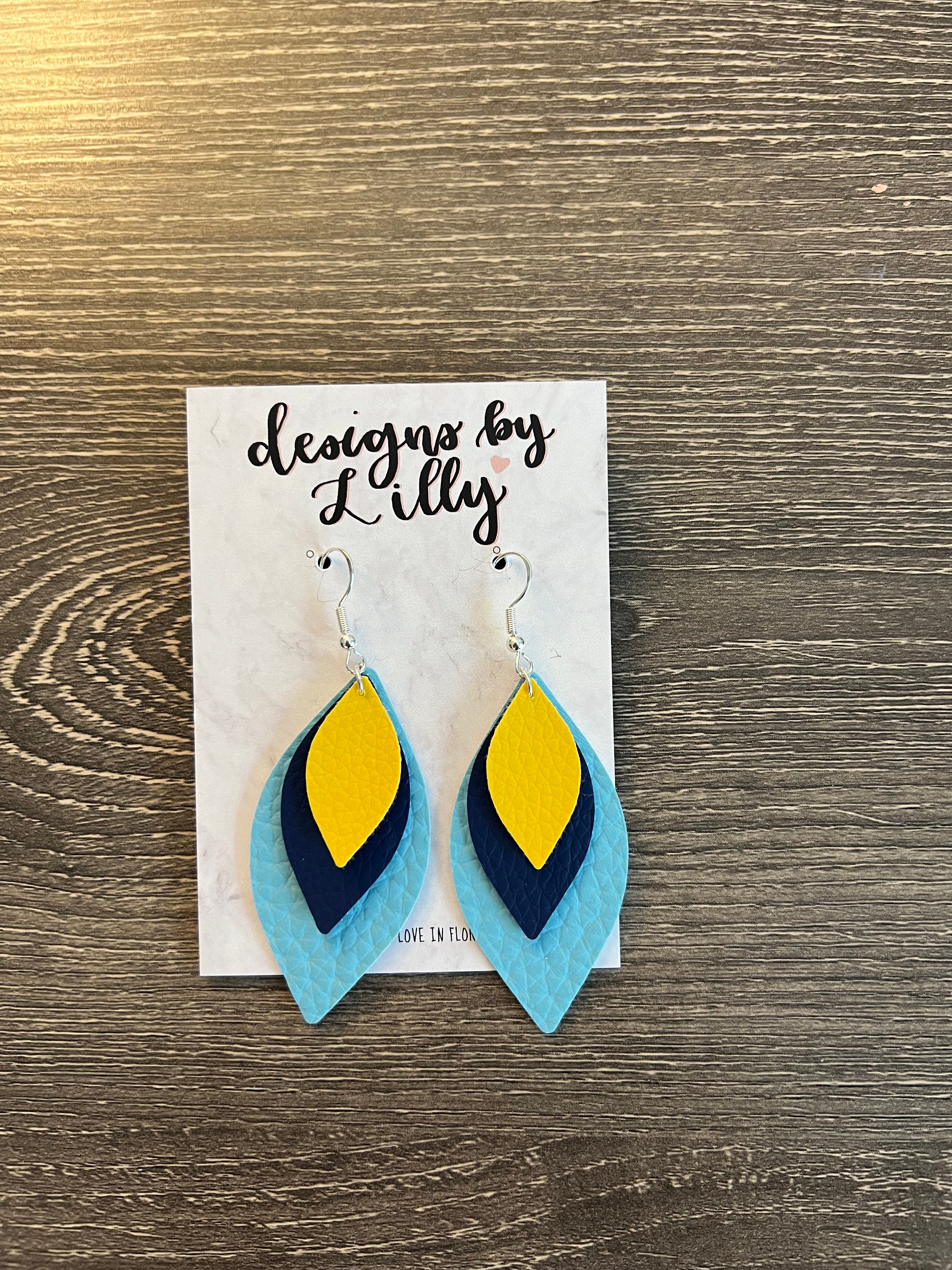 Tampa Bay Rays MLB On Feld Leather Baseball Dangle Earrngs | Tampa