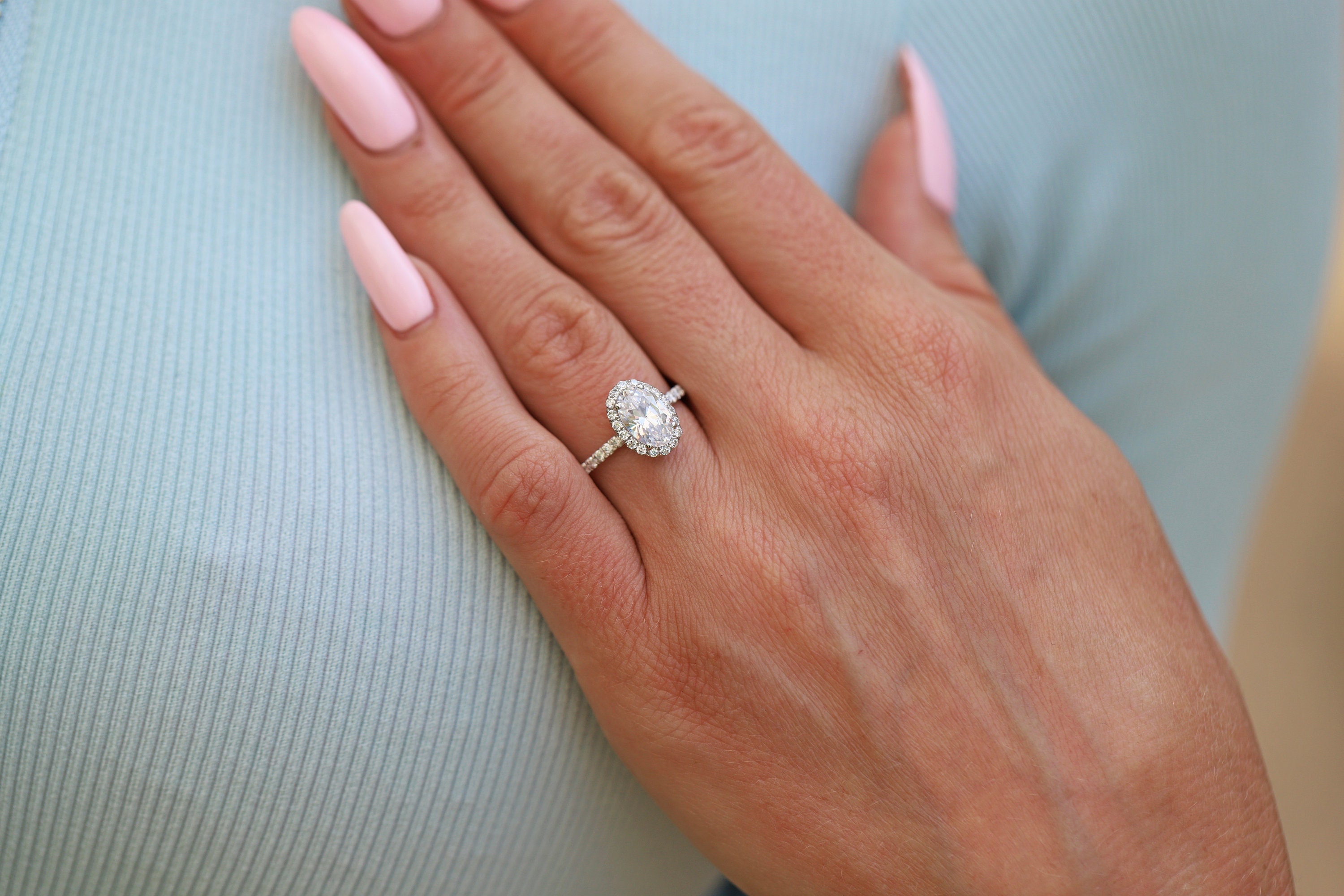 Yara 1.5 carat oval engagement ring