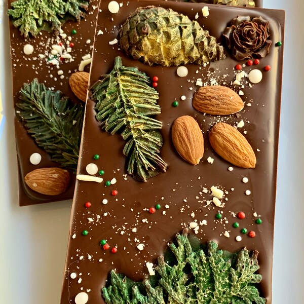 Winter themed artisan handcrafted dark chocolate bar. Chocolate gift, Edible art. We don't ship Fl,TX, GA