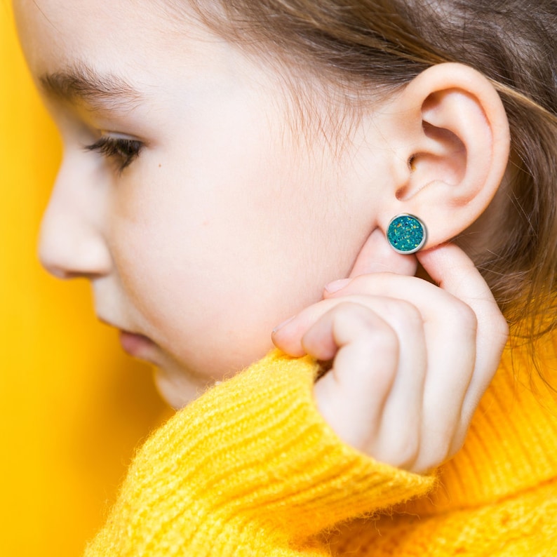 Ear clips glitter turquoise // Earring crystal // Clip earrings, earrings without ear hole // Earring crystal synthetic resin // Earring glitter child image 6