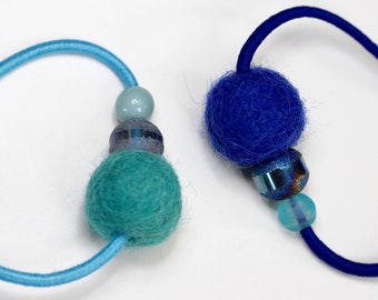 Haargummi/ Haarschmuck/Zopfband mit tollen Perlen aus Glas und Wolle