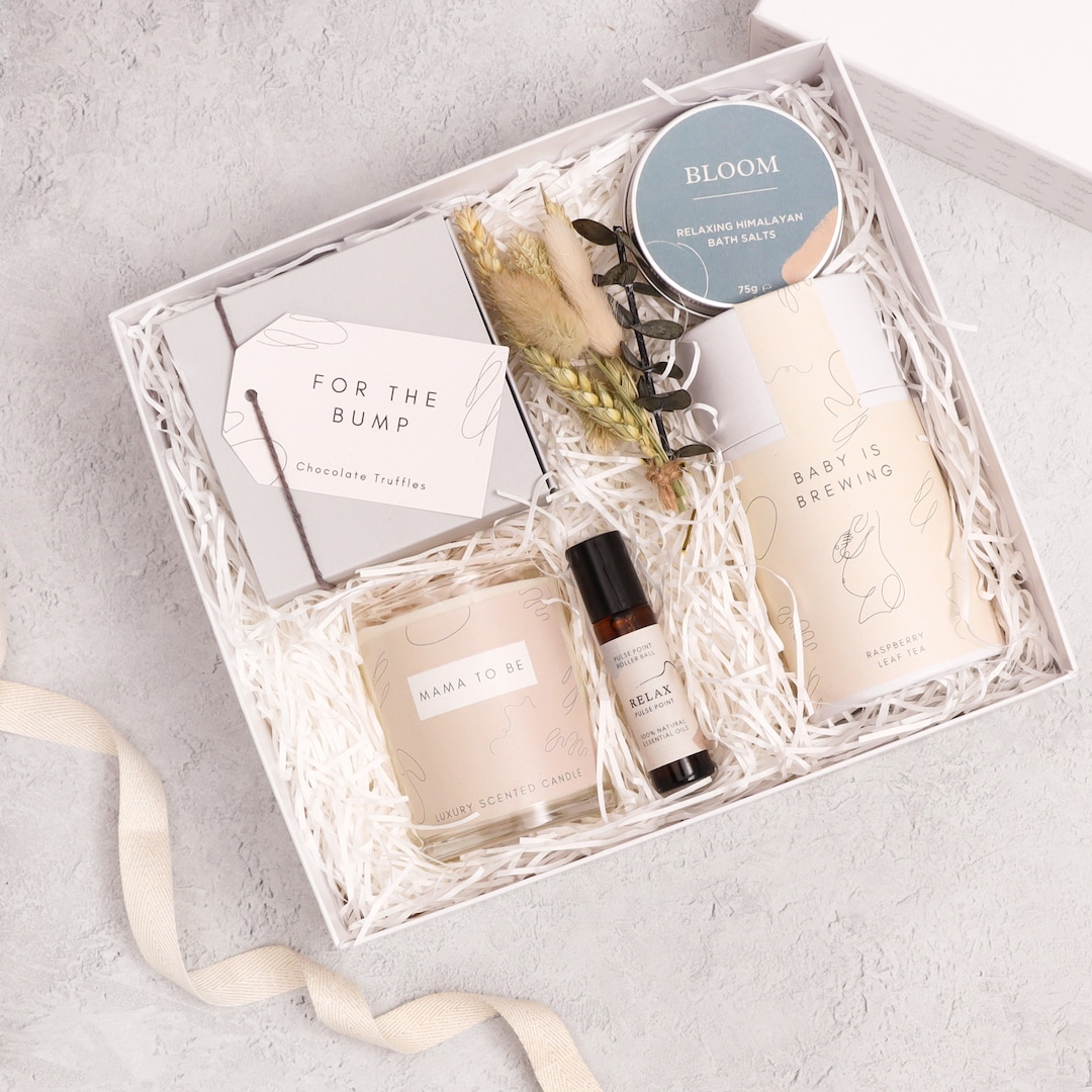 Mama to Be Luxury Gift Set - Pregnancy Hamper - Baby Shower Gift ...