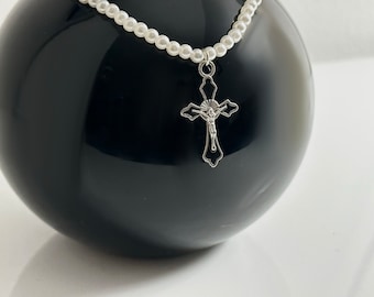 Collar Cruz Joyería Blanca