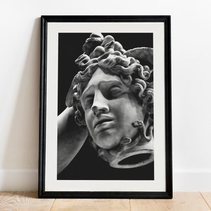 Impressão da cabeça da Medusa, pôster da mitologia grega, decoração de parede de história antiga, detalhe da estátua de Antonio Canova, Górgona de Perseu, fotografia de museu