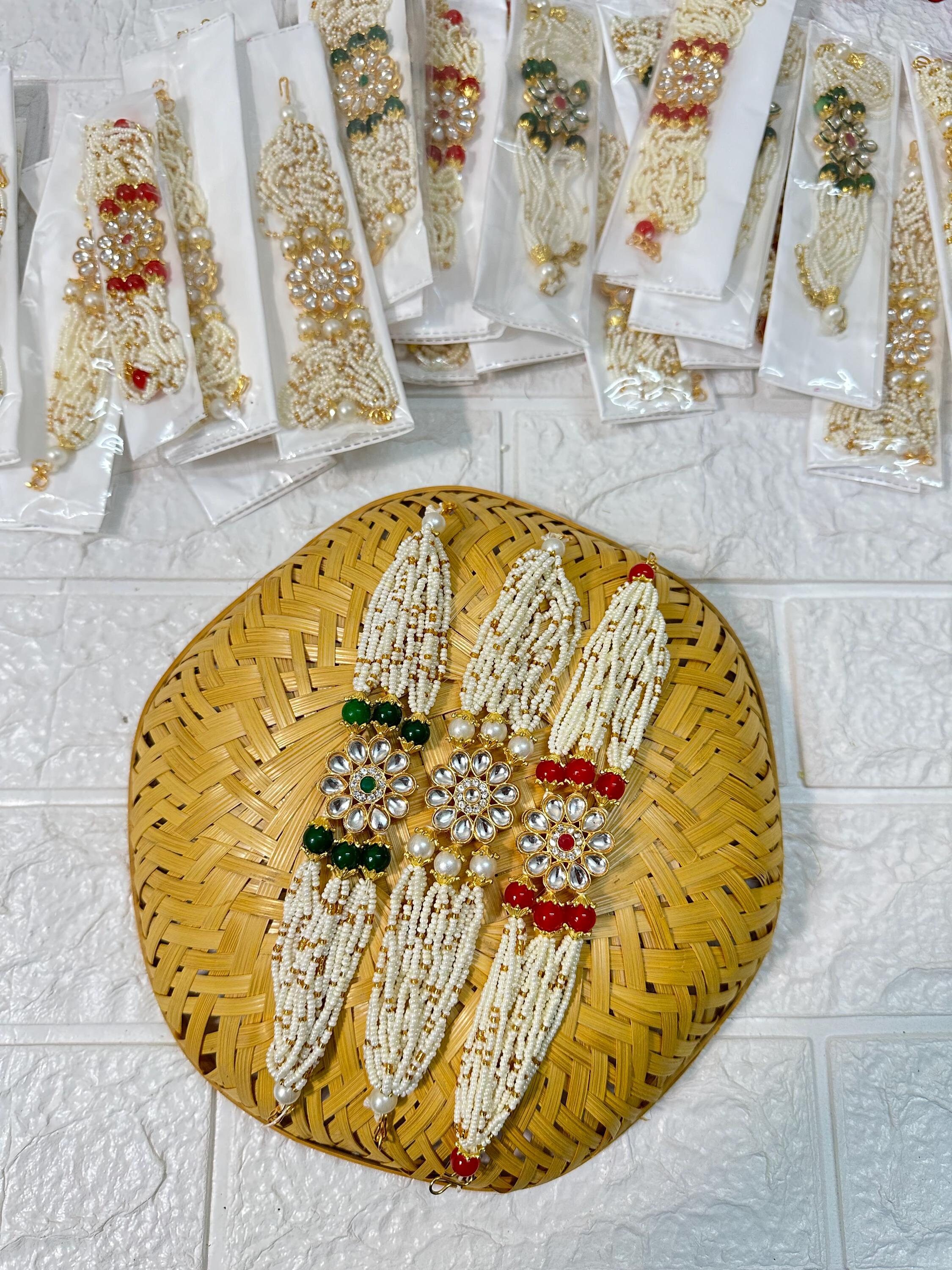 Beads and Kundan Bracelets, Wedding Favors, Women's Mehndi Sangeet Party Gifts, Baraat Swagat Gifts, Women's Return Gifts, Bridesmaid Gifts