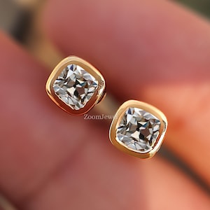 14k Gold Bezel Stud Earring/ Bezel Set Earring Studs/ Genuine Diamond Stud Earrings/ Everyday Wear/ Yellow Gold Screw Back Cushion Earrings