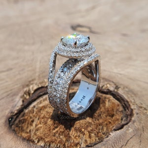 Fake iced out rings 2025