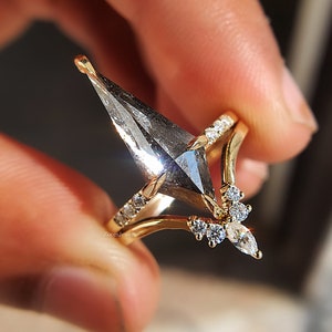 Salt and Pepper Diamond Ring Set| Engagement Ring and Wedding Band Set| Kite Salt Diamond Ring| Black Salt and Pepper Ring Set| Art Deco