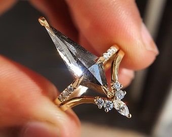 Salt and Pepper Diamond Ring Set| Engagement Ring and Wedding Band Set| Kite Salt Diamond Ring| Black Salt and Pepper Ring Set| Art Deco