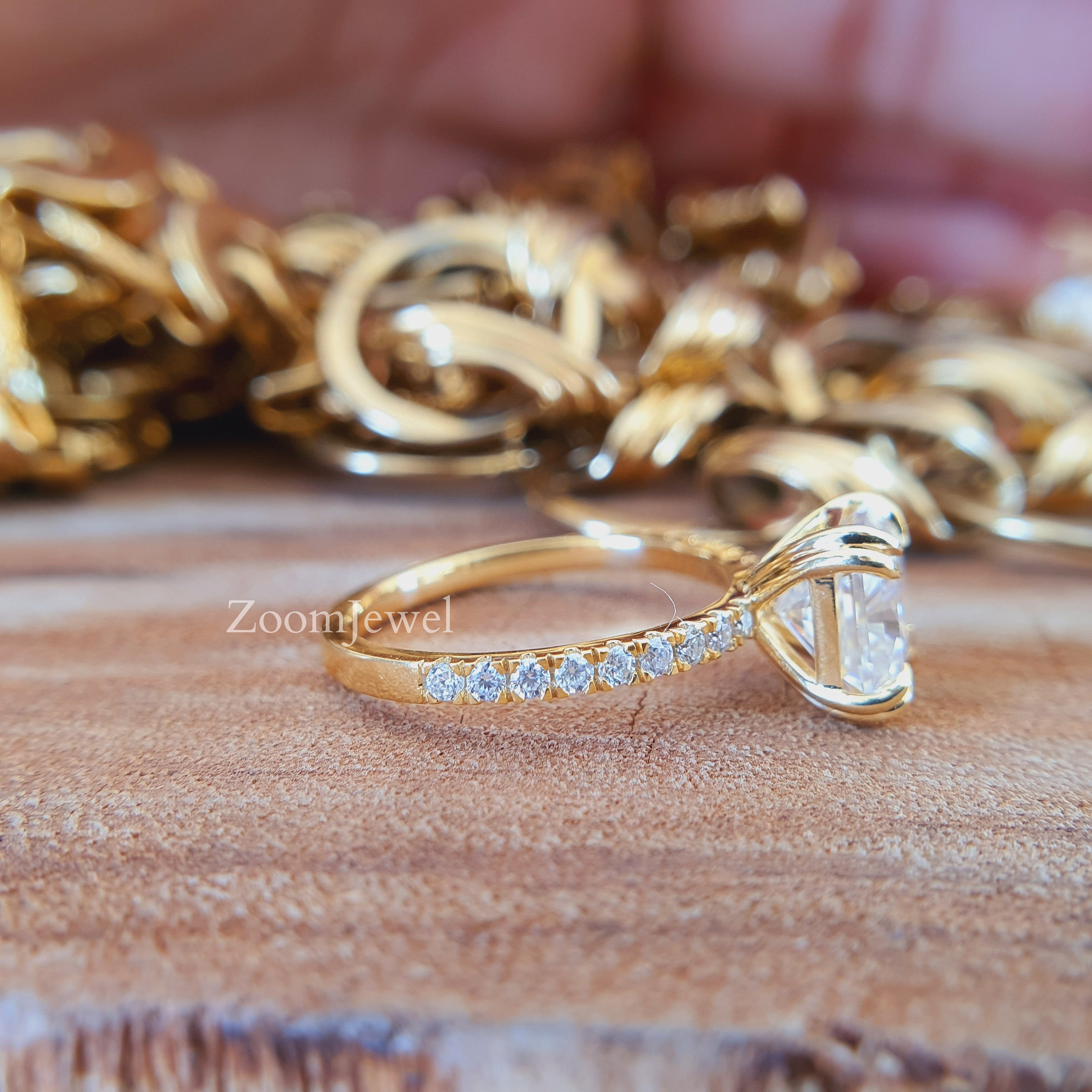 にゃっつ♡ 　k18リング　クローバーチェーン　2連リング スクリュー Amazon.com: Kobelli 1/3ct.tw Diamond Notched Wedding Band