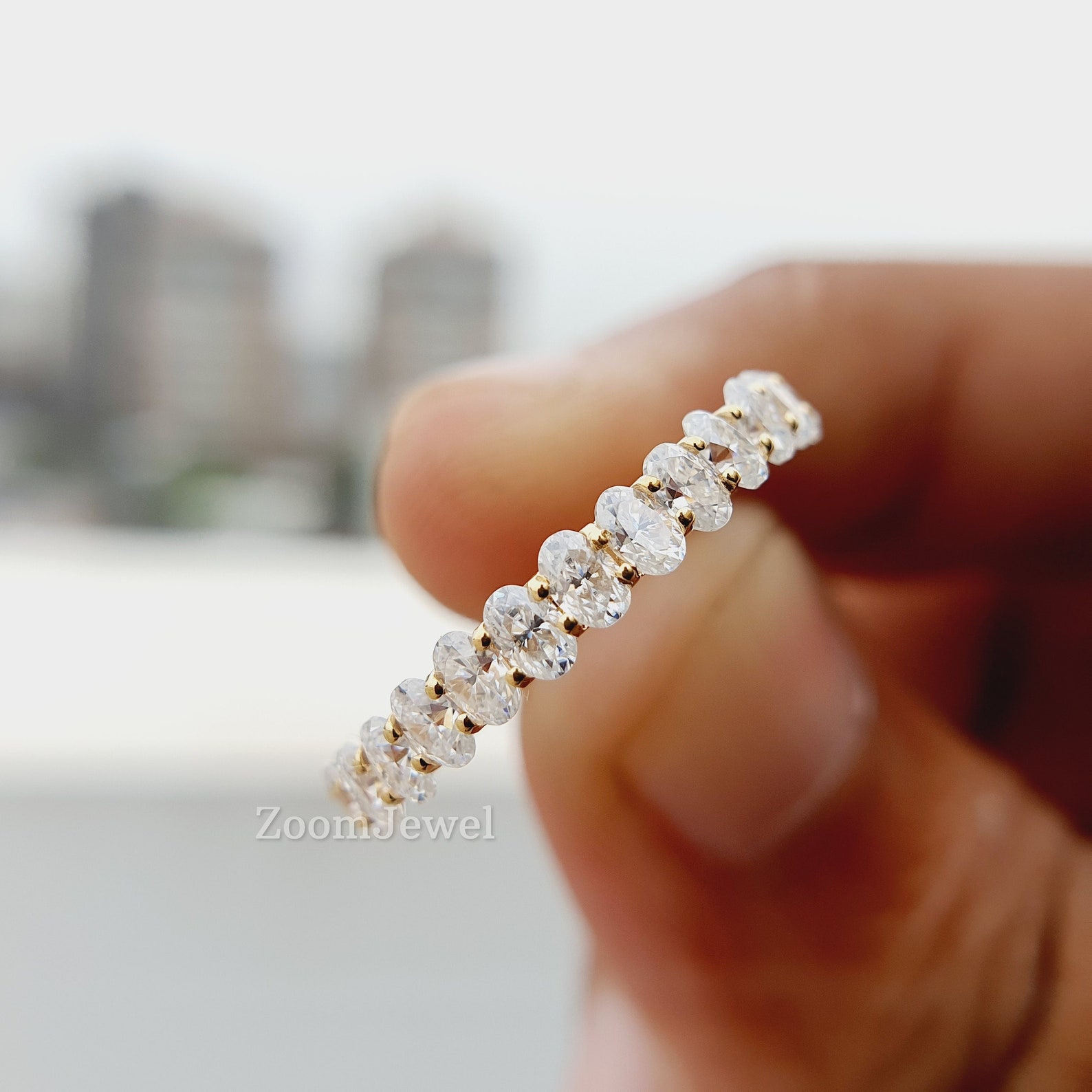 Unique Wedding Band for Oval Diamond Engagement Rings