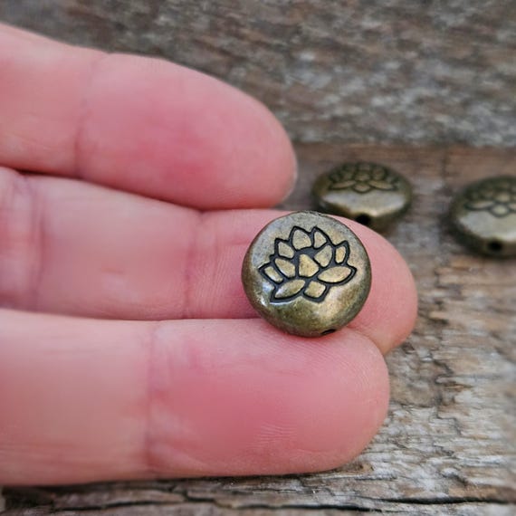 5 indische Lotusblumen Perlen bronze-farben Metall beidseitig Zwischenperlen Hippie Boho Metallperlen Vintage-Schmuck DIY