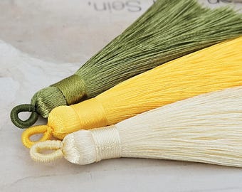 Long tassel, silky sheen, choice of colors: natural white, yellow, khaki, olive, pendant for mala necklaces, earrings, jewelry making accessories