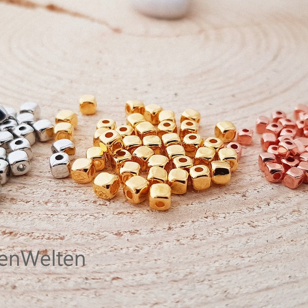 30 Würfelperlen Quadrate Perlen Fb. silber gold rosegold Spacer Zwischenperlen Armbandperlen klein 4mm