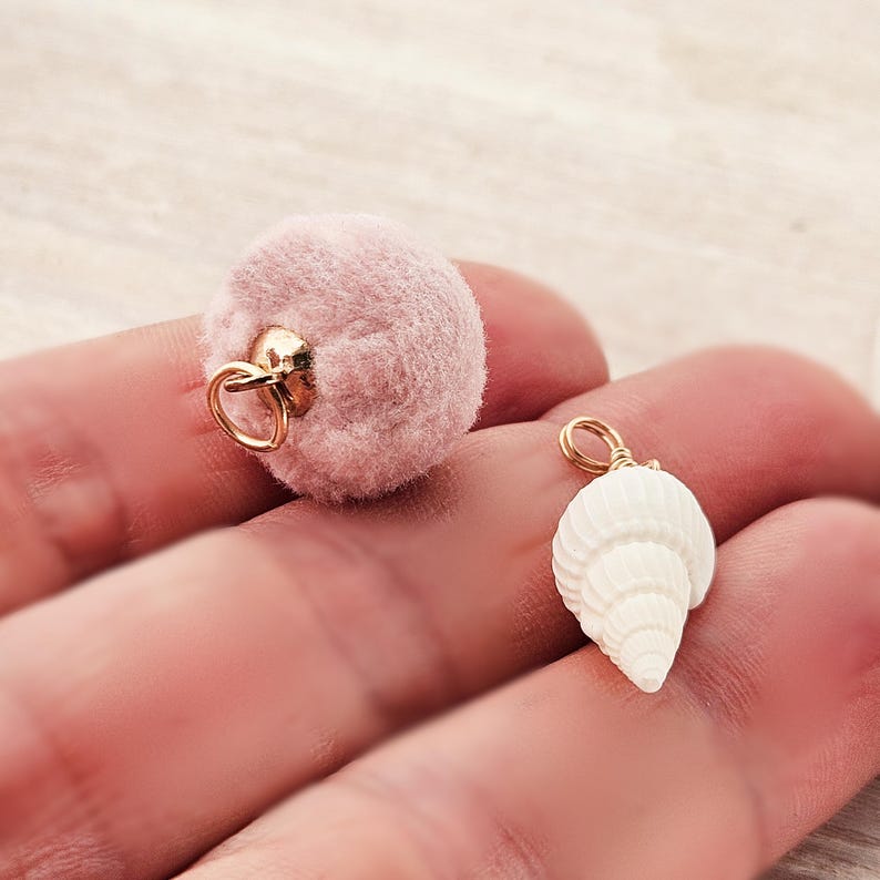 Charms vergoldet kleine Anhänger für Creolen Armbänder Eiffelturm Pilz böser Blick Seestern gold Blatt Süßwasserperle Muschel Tropfen Münze