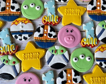 18 toy story cookies