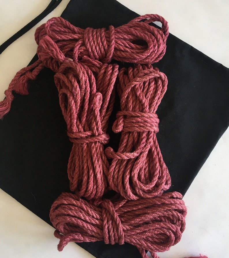 Jeu de 4 cordes de jute Shibari 26,25' 0,24 étui en tissu pour les yeux bandés image 9