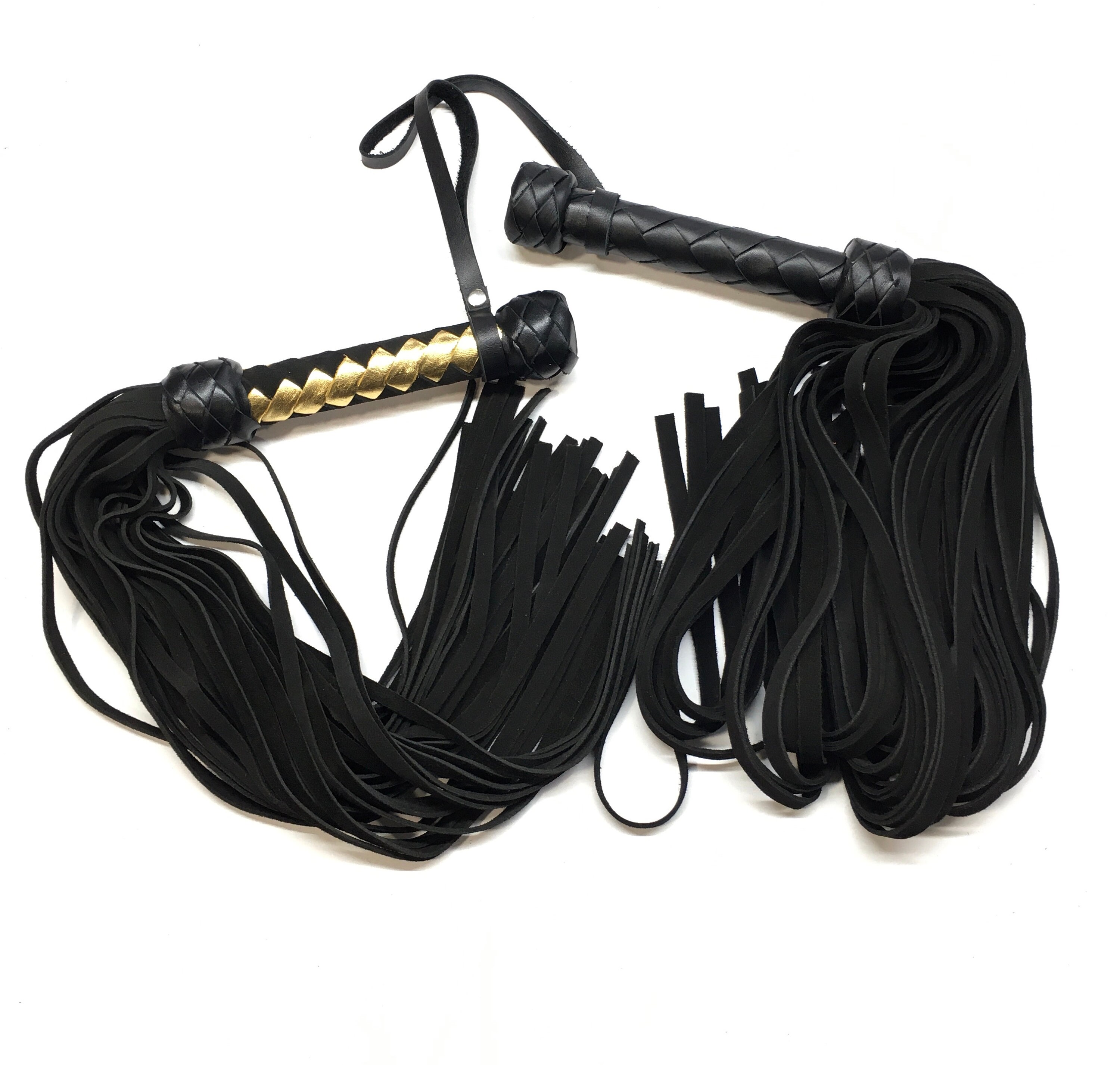 Flogger En Cuir De Vache Noir – Fabriqué Main – 45 Pouces – Thème Cowboy