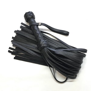 Handmade Thuddy Leather Black Flogger 50 Long Tail Impact Play