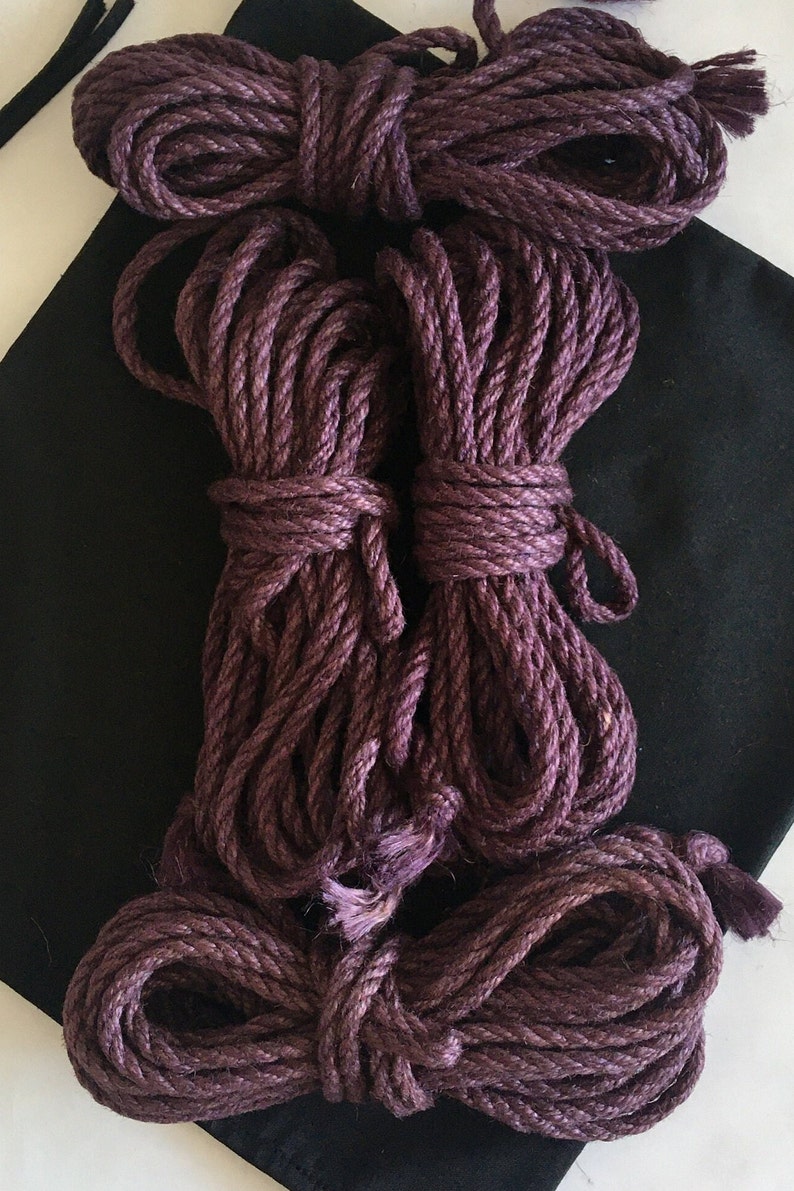 Jeu de 4 cordes de jute Shibari 26,25' 0,24 étui en tissu pour les yeux bandés image 8