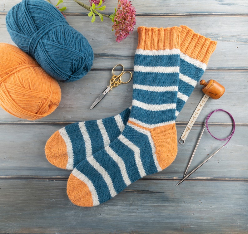 The perfect toe-up sock knitting pattern image 1