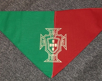 Custom Country Flag Dog Bandana: Handmade Pet Apparel