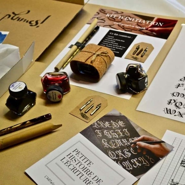 Kit de calligraphie latine