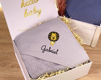 Baby Kapuzenhandtuch personalisiert mit Namen in Grau Löwe / Elefant / Regenbogen 80x80cm / Babygeschenk / Geschenk Geburt