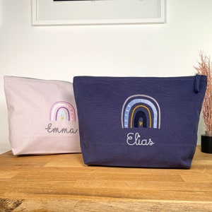Personalisierte Windeltasche mit Namen bestickt Regenbogen / Mädchen & Jungen