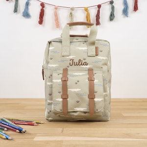 Children&#39;s backpack with names embroidered by Fresk / crocodile, rabbit, lion dandelion and much more. / Gift for children / 16 backpack motifs