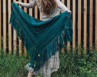 Chal crochet verde Chal triangular Boho Chal único Chal tejido a mano Bufanda invierno Chal tejido a mano Chal flecos MAXCOLOR, SPLOTEKA