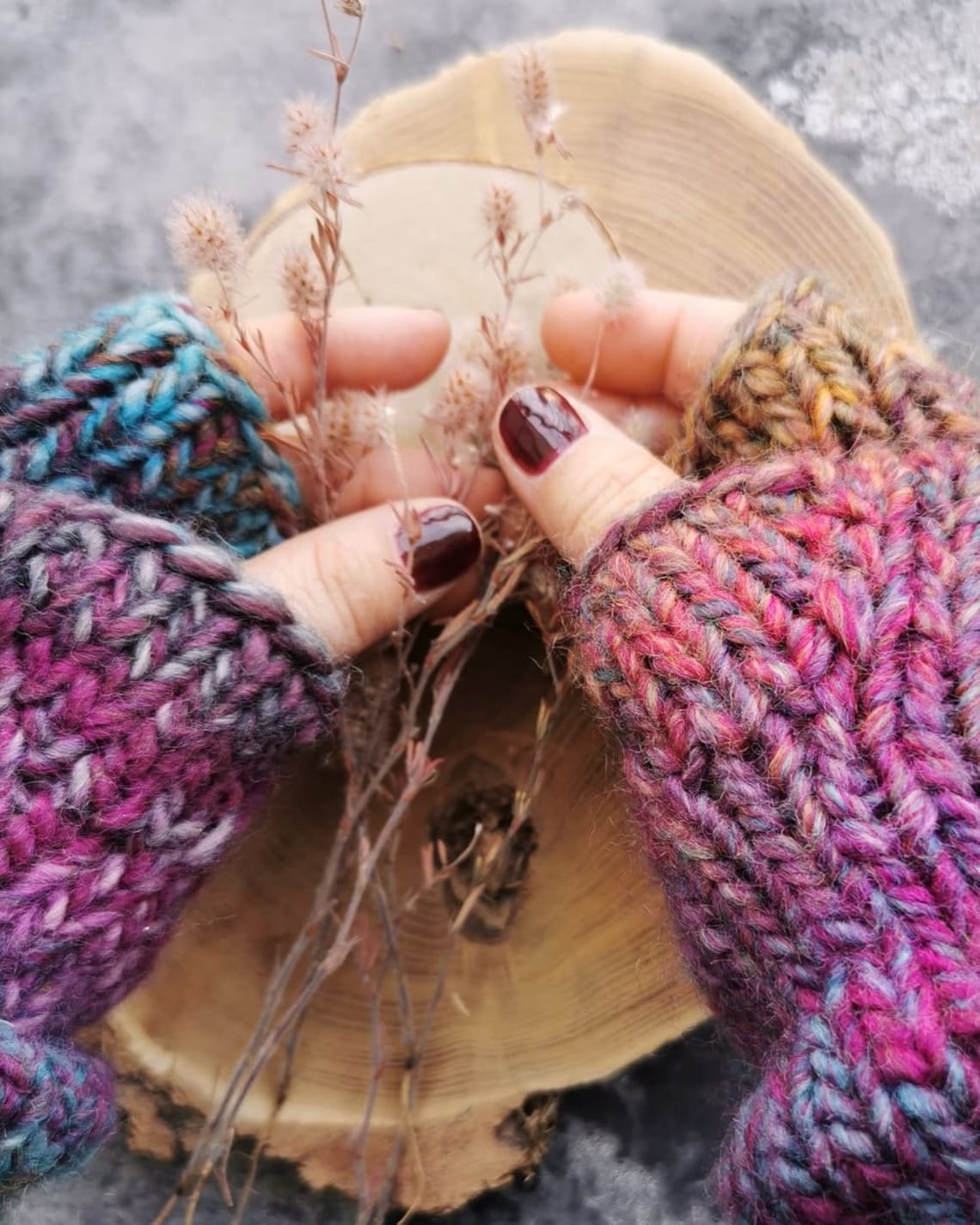 Wool Gloves and Scarf Gift Set