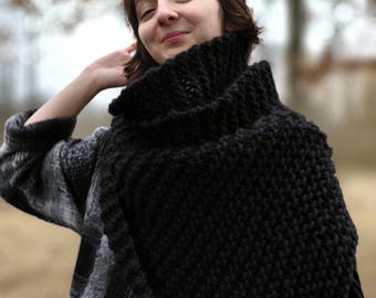 Very big oversized knit SCARF 100% peruvian wool by SPLOTEKA