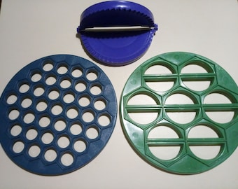 Pelmeni Maker Moule à Raviolis Russe En Métal Avec Roulette à Pâtes Pour La Cuisine