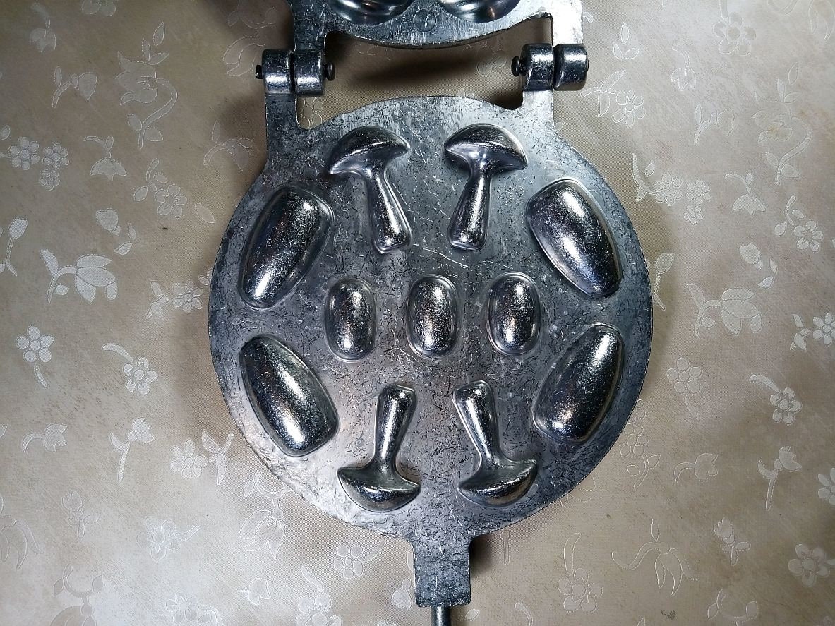 Assorti Sweet Pastry Maker Cookie Mold Pastry Oreshnitsa 11 Wells Etsy